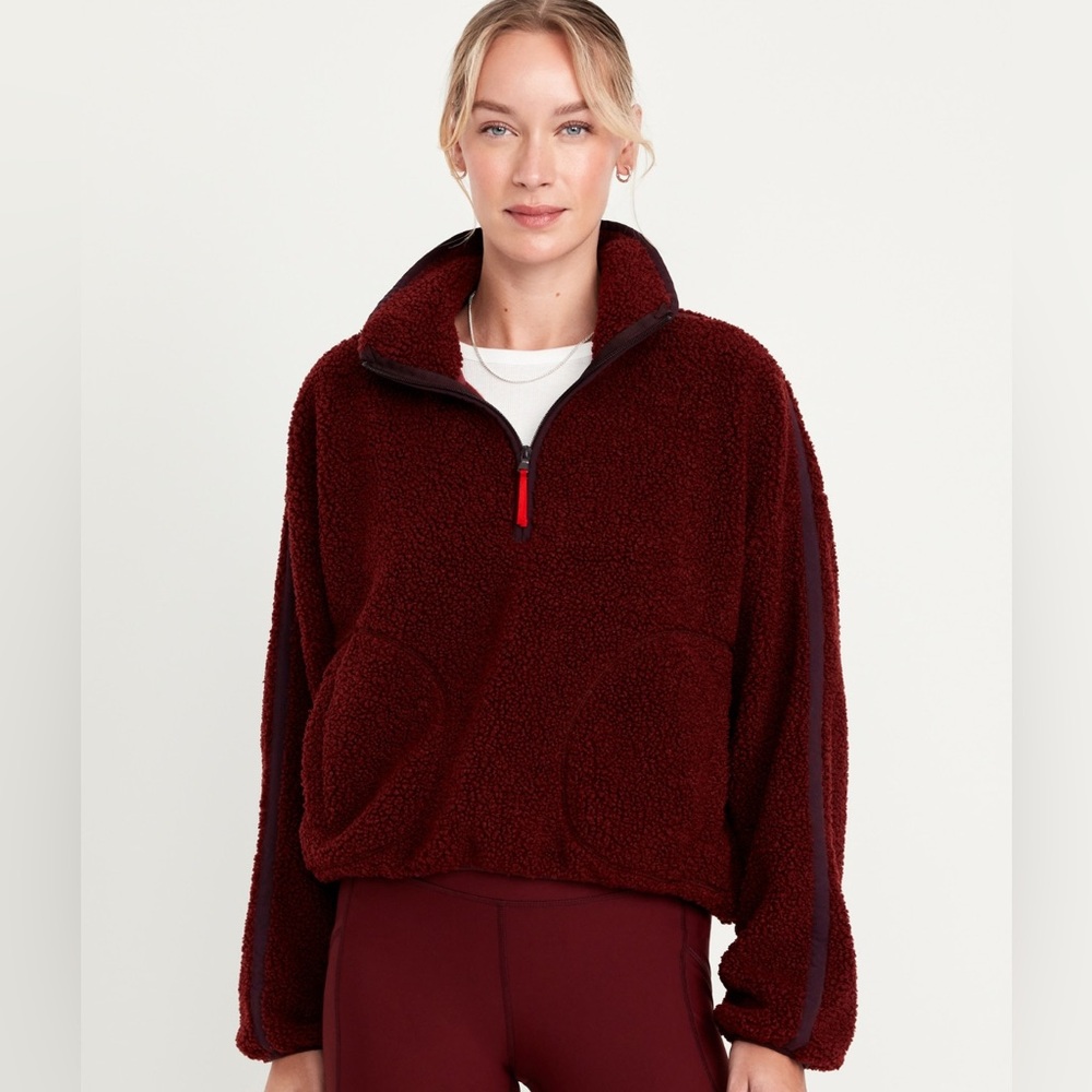 NWOT Old Navy Sherpa Quarter Zip